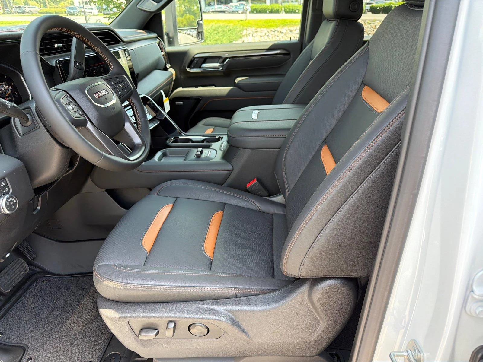 2026 GMC Sierra 2500HD AT4 - Photo 16