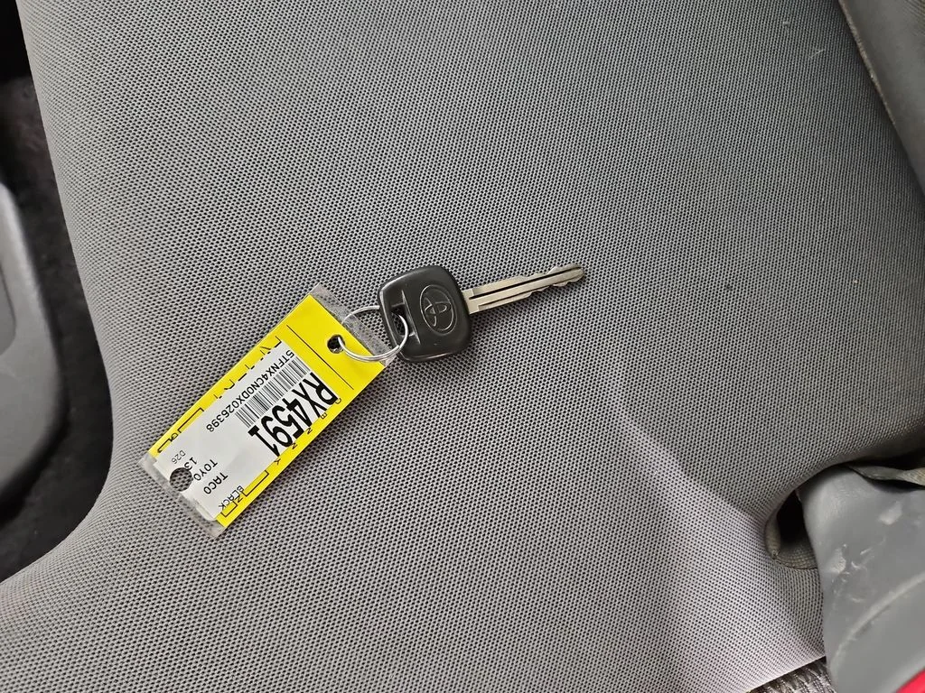 Used 2013 Black Toyota Base image 26
