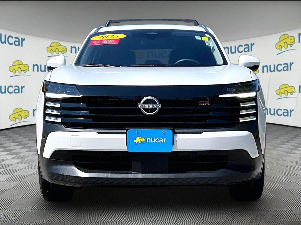 Used 2025 White Nissan SR image 2