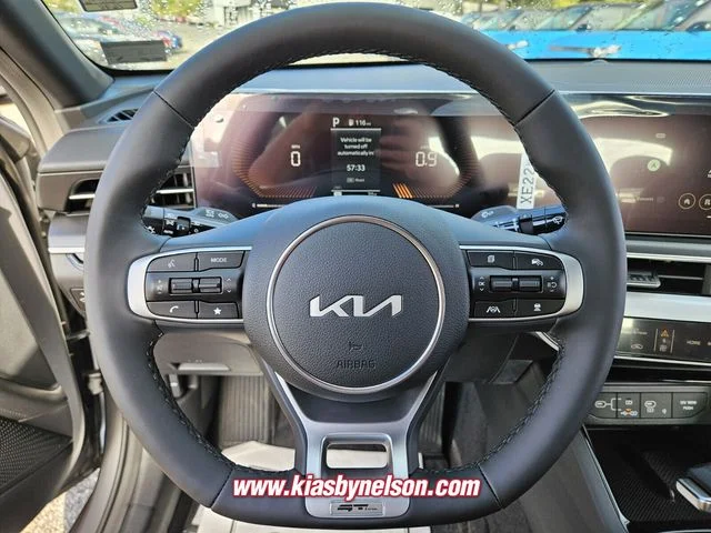 2026 Kia K5 GT-Line - Photo 13