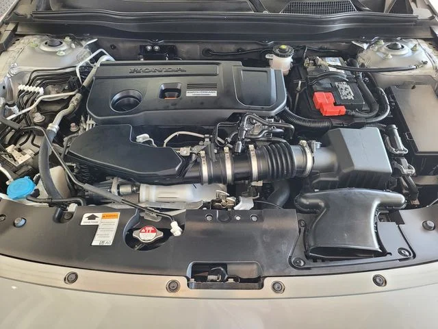 Used 2020 Silver Honda Touring 2.0T image 27