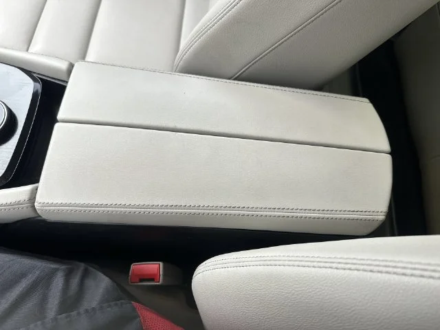 Used 2023 White Nissan SL image 32