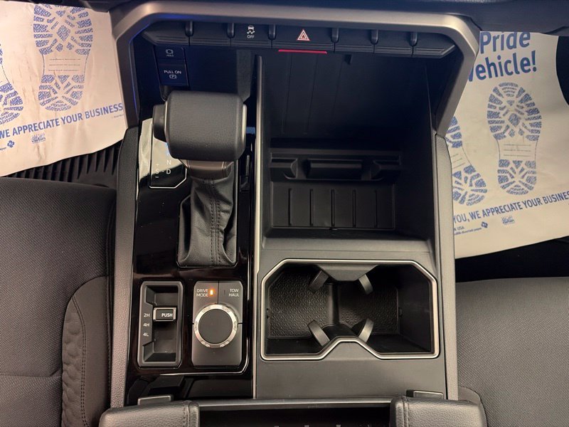 Used 2022  Toyota SR5 image 31
