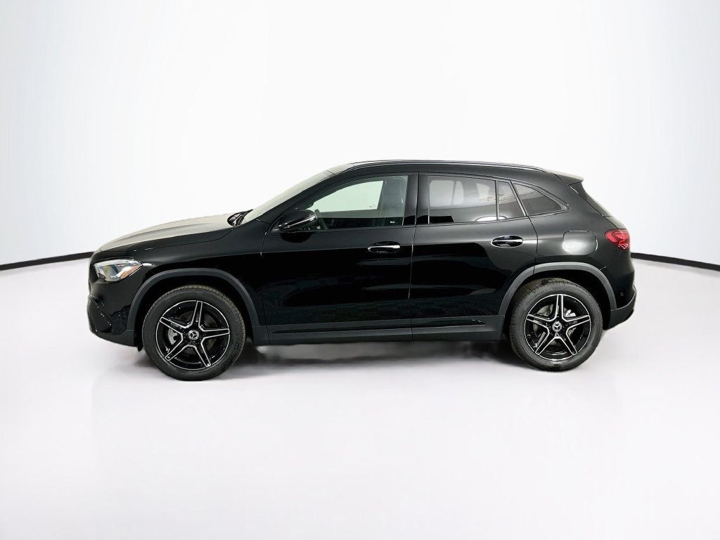New 2026 Night Black Mercedes-Benz GLA 250 image 34