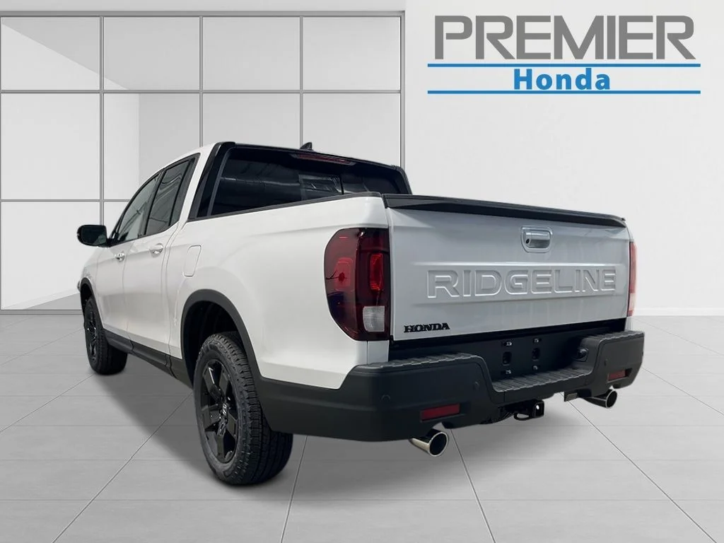 New 2026 Platinum White Pearl Honda Black Edition Two-Tone image 3