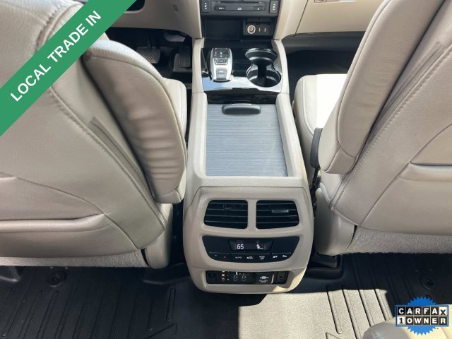Used 2017 White Honda Touring image 17
