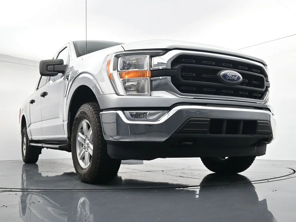 Used 2022 Silver Ford XLT image 26