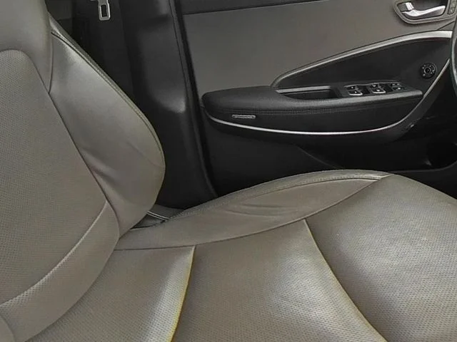 Used 2016 Silver Hyundai Limited image 37