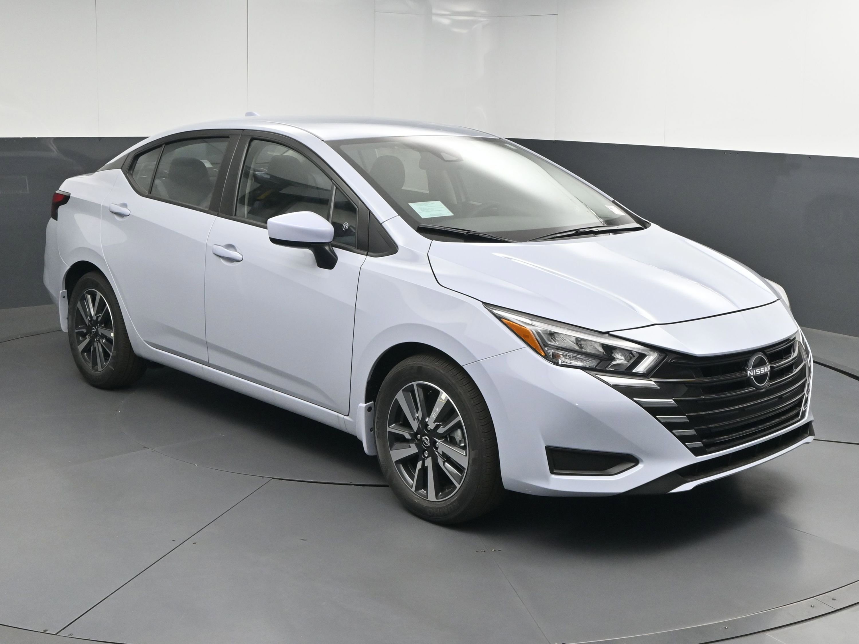 2025 Nissan Versa Sedan SV