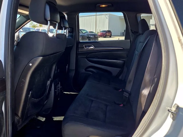 Used 2014 White Jeep Laredo image 6