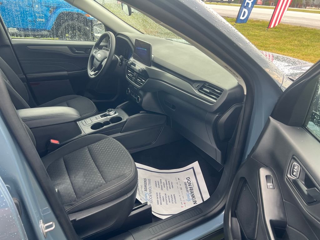 Used 2025 Blue Ford Active image 25