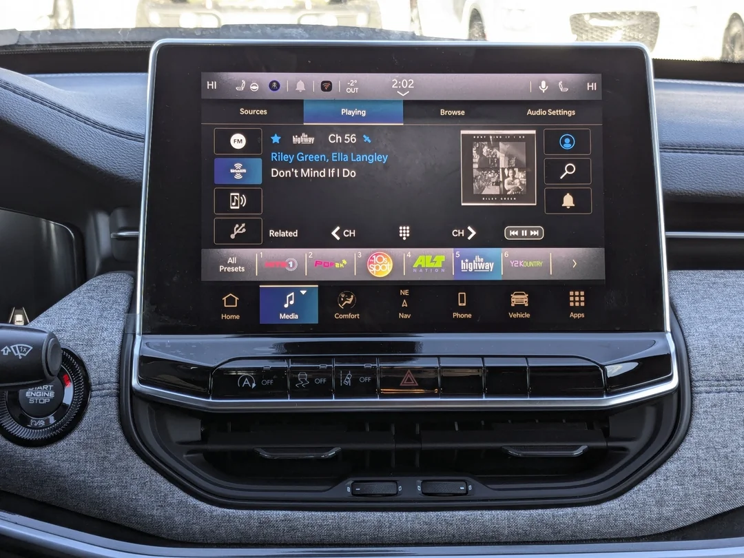 New 2026 Red Jeep North - - 4x4 - Front heated seats - Forward Collision Warning & More! image 20
