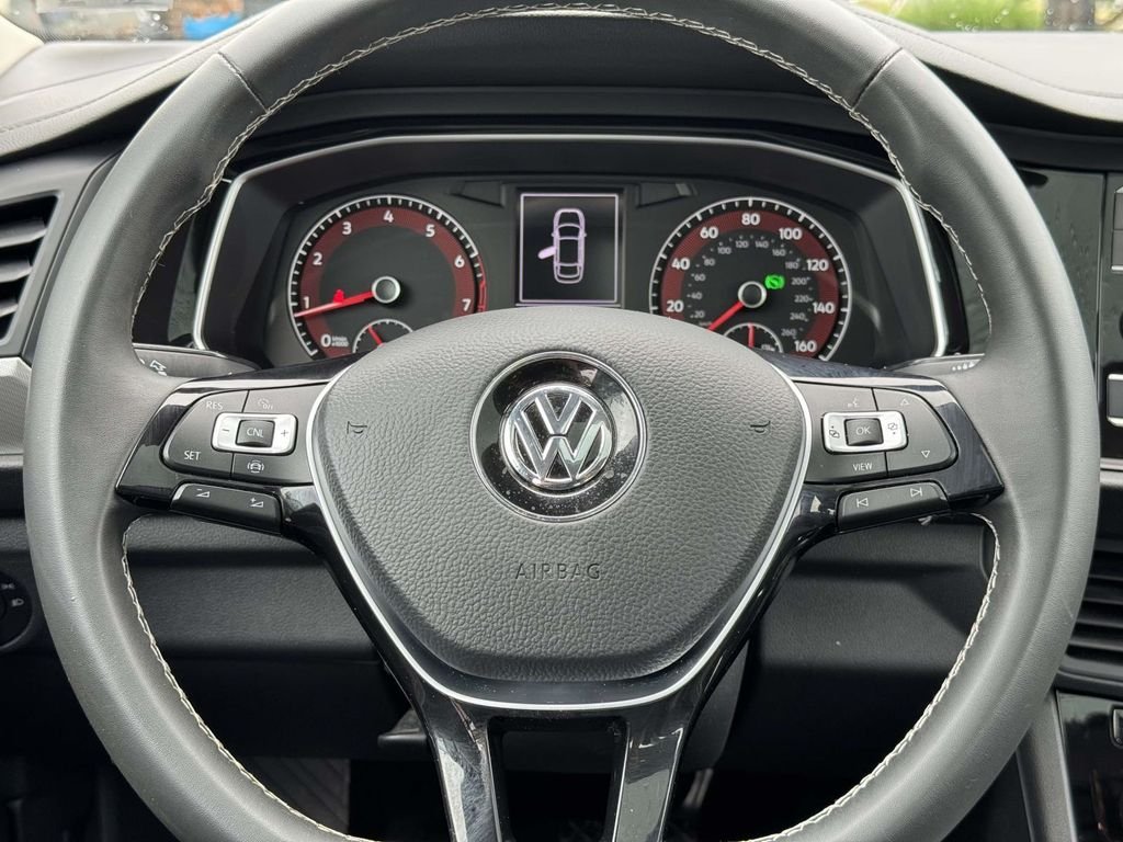 2021 Volkswagen Jetta SE - Photo 18