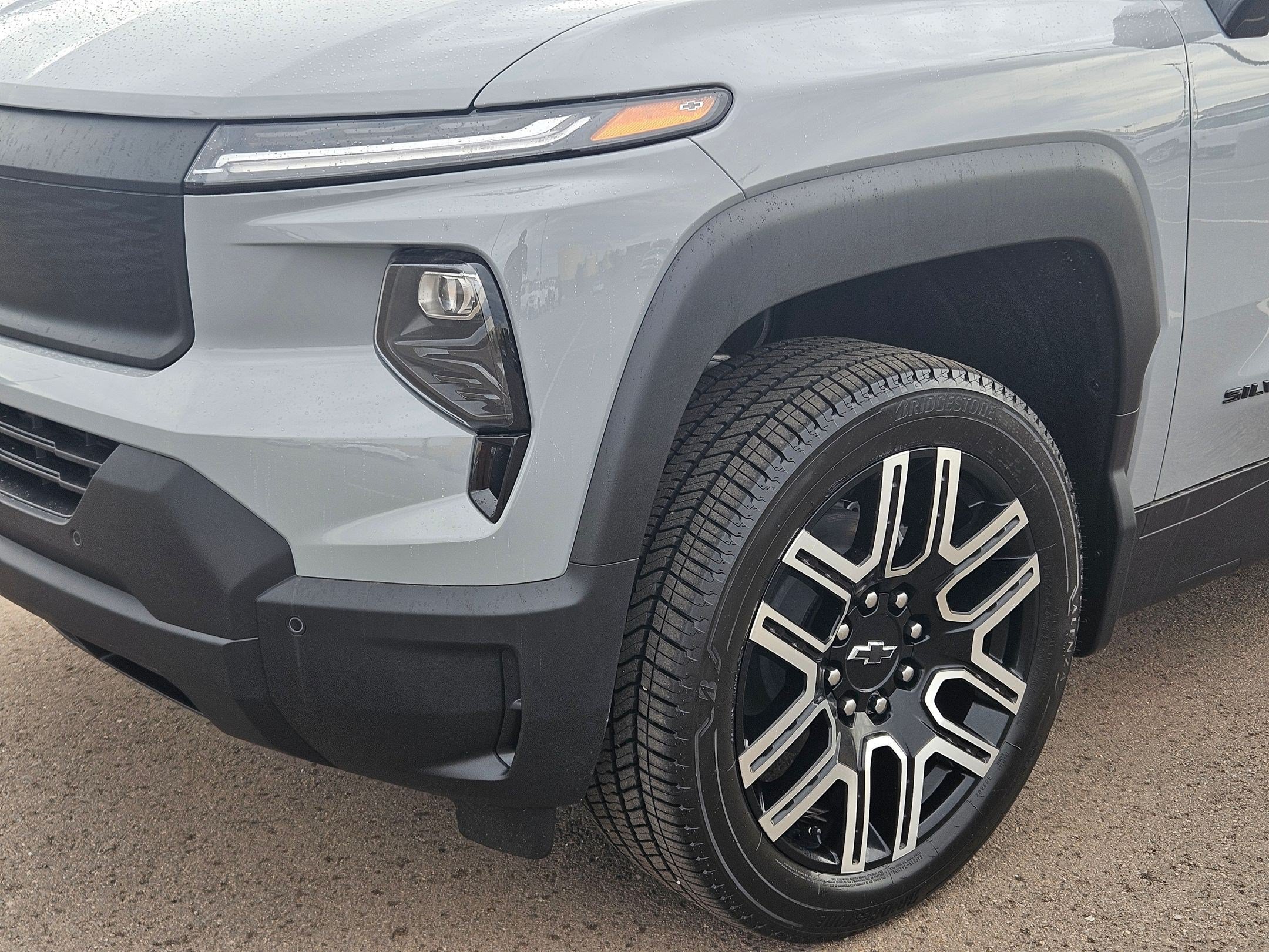 New 2026 Slate Gray Metallic Chevrolet WT - Standard Range image 15