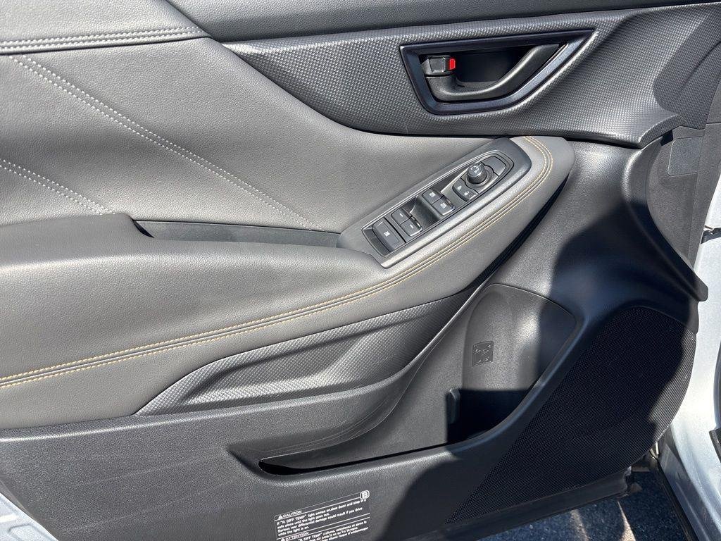 Used 2024 Ice Silver Metallic Subaru Wilderness image 15