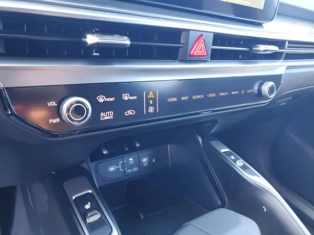 New 2025 Ebony Black Kia S image 18