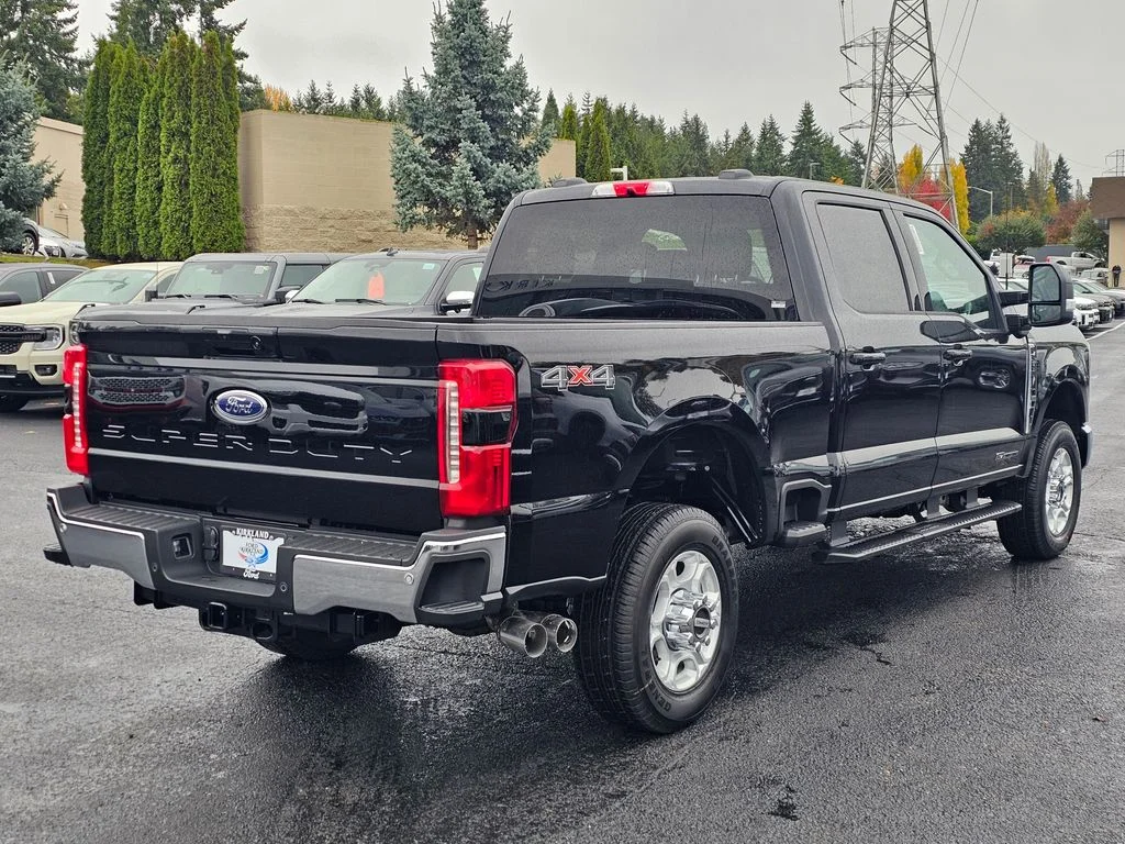 New 2026 Agate Black Metallic Ford F-350® XLT image 7
