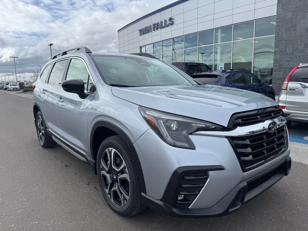 2026 Subaru Ascent Limited 8 Passenger's photo