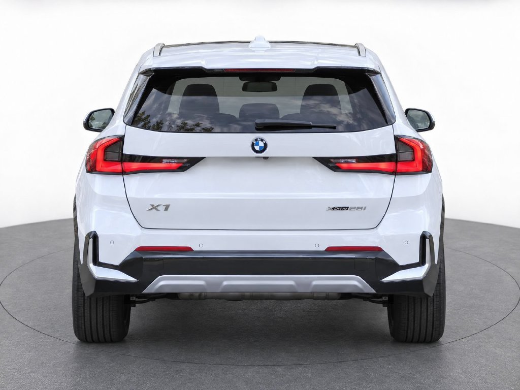 New 2027 Alpine White BMW xDrive28i image 5