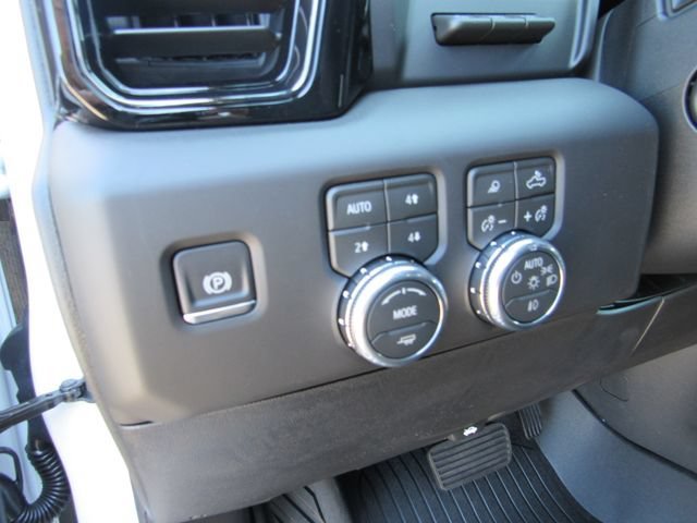 2026 GMC Sierra 1500 AT4 - Photo 18