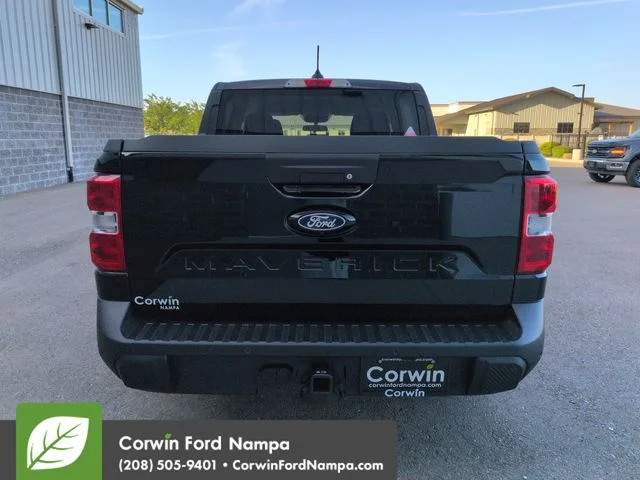 New 2026 Shadow Black Ford XLT image 4