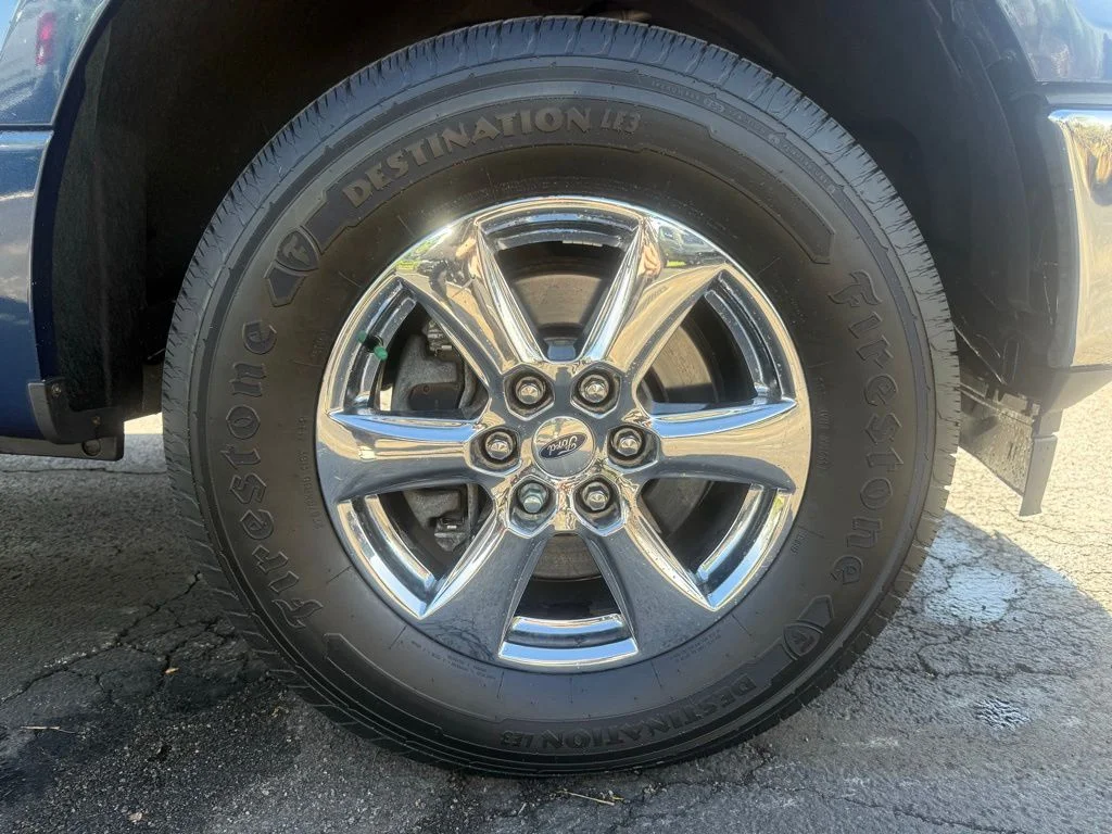 Used 2019 Gray Ford XLT image 46