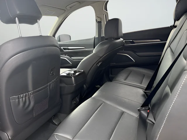 Used 2023 Silver Kia LX image 18