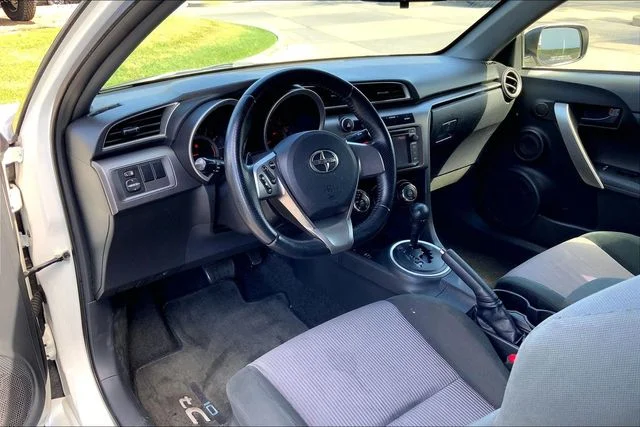 Used 2015 Blizzard Pearl Scion Base image 14