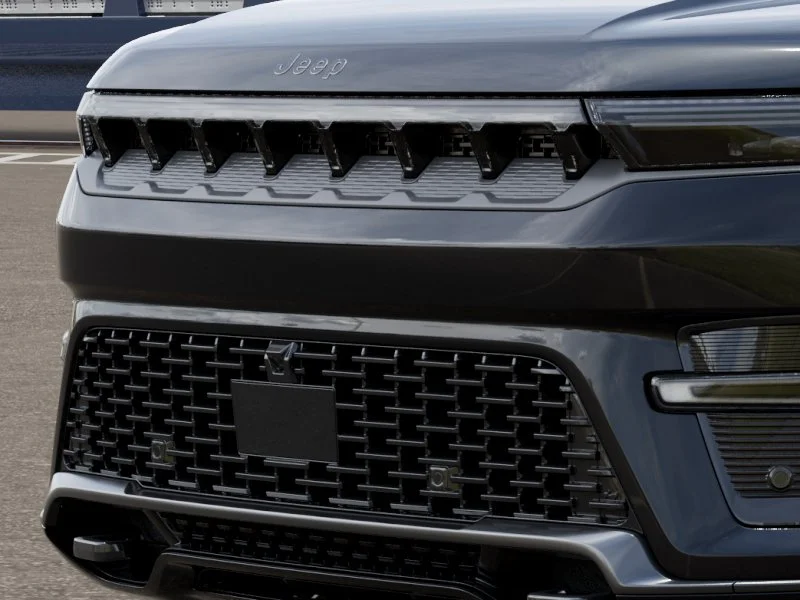 New 2026 High Gloss Black Exterior Paint Jeep Summit Reserve image 7