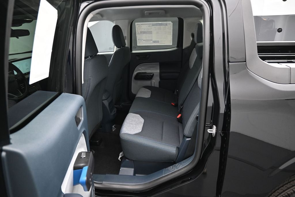 New 2026 Shadow Black Ford XLT image 17