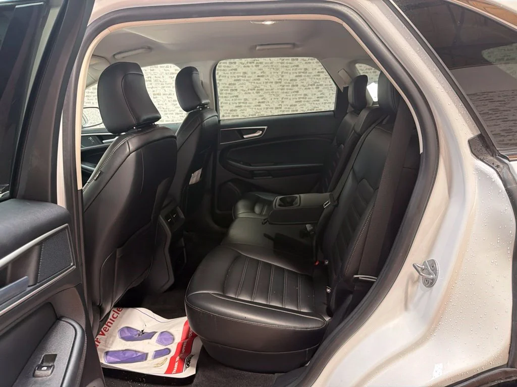 Used 2024 Oxford White Ford SEL image 15