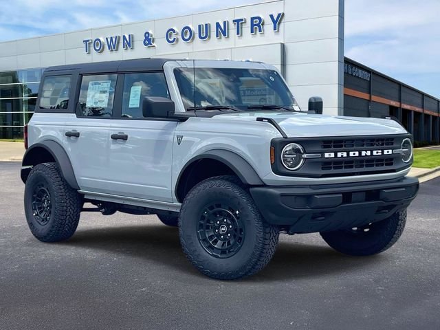 New 2026 Avalanche Gray Ford Base image 1