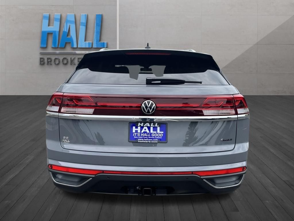 New 2026 Gray Volkswagen 2.0T SE w/Technology image 4