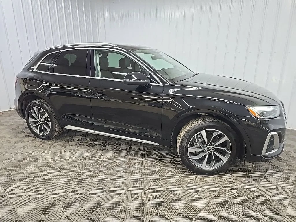 Used 2023 Black Audi 45 S line Premium image 1