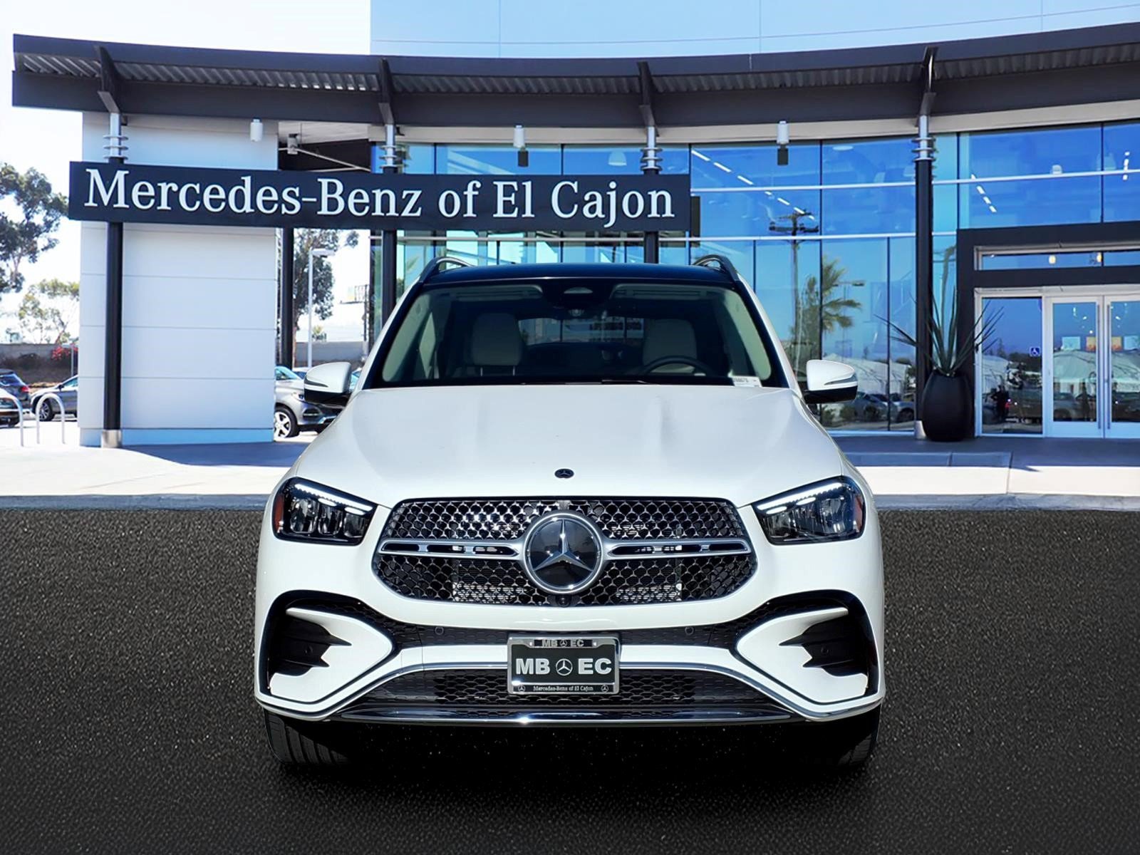 New 2026 Polar White Mercedes-Benz 450 image 2