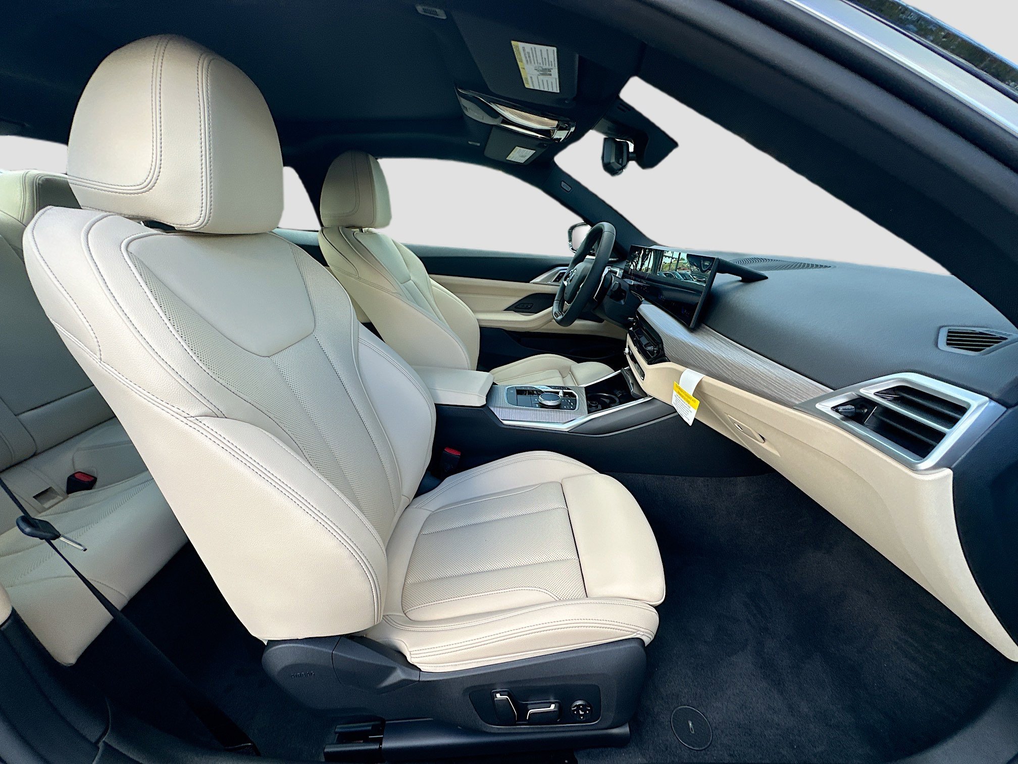2026 BMW 4 Series 430i - Photo 23