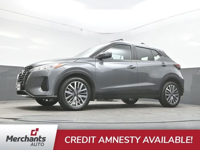 Used 2024 Gray Nissan SV image 33