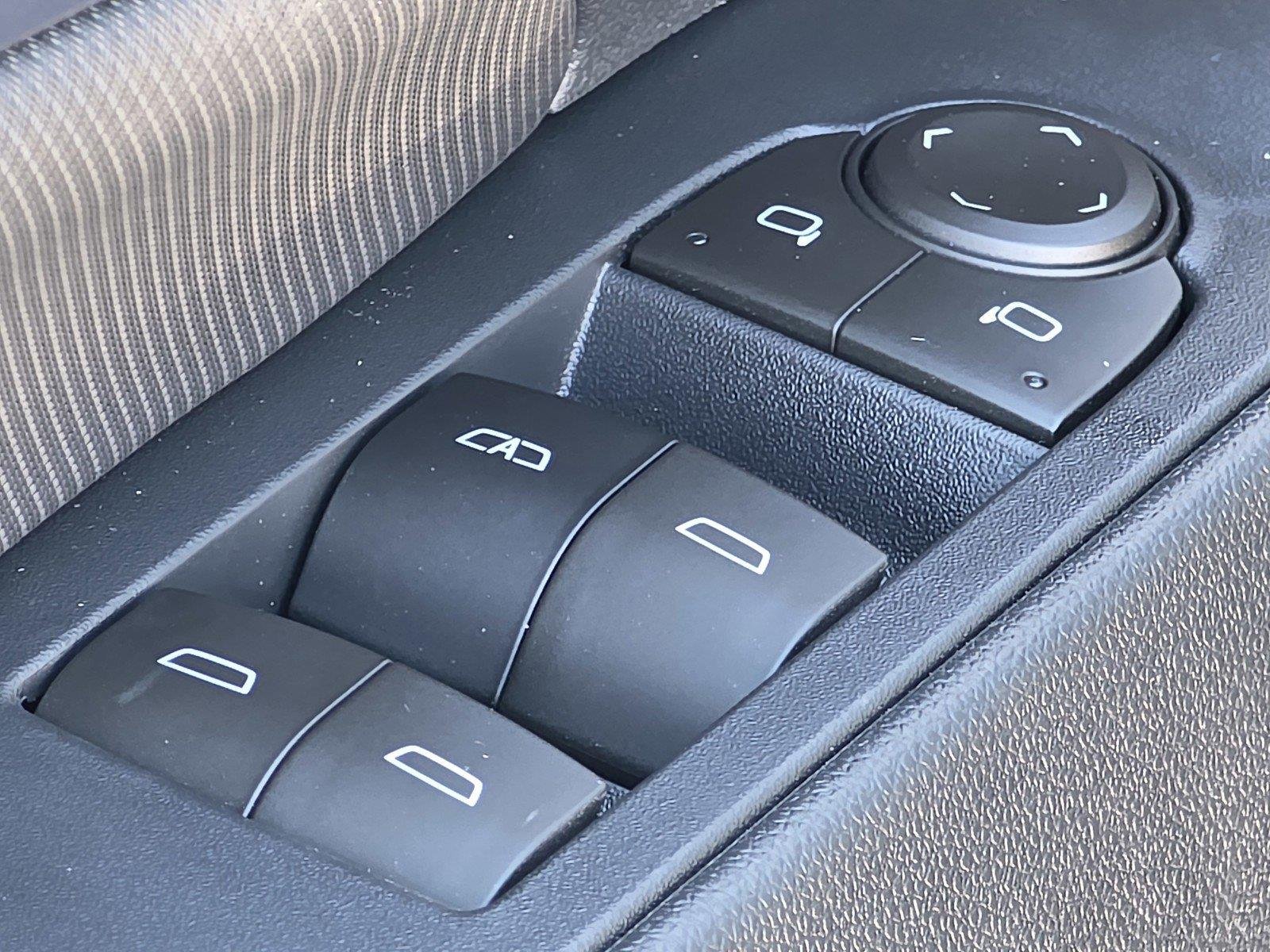 2026 Chevrolet Equinox EV 2LT - Photo 21