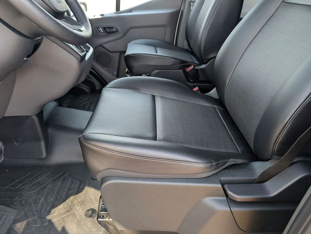 New 2026 Oxford White Ford Cargo Van image 22