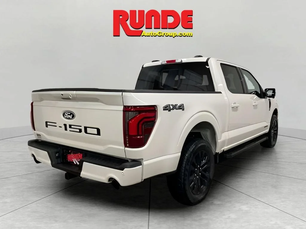 New 2025 Star White Metallic Tri-Coat Ford Lariat® image 5