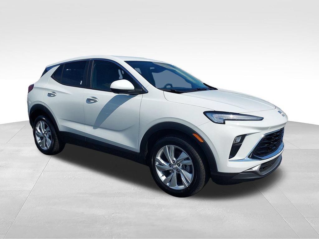 New 2026 Summit White Buick Preferred image 7