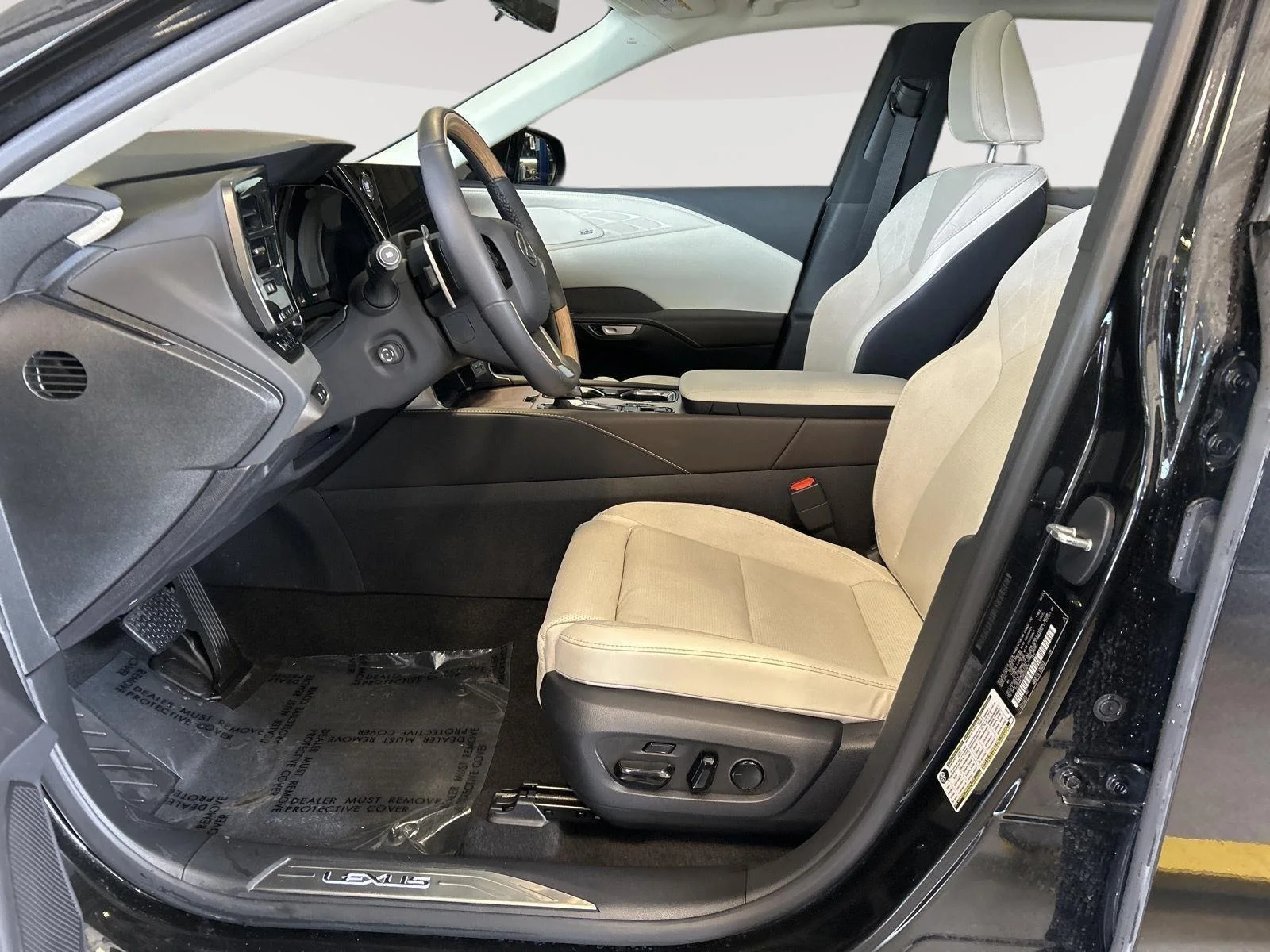 Used 2024 Caviar Lexus RX 350 Luxury image 13