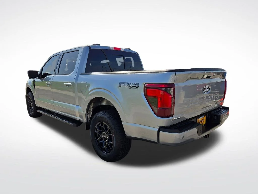 Used 2024 Silver Ford XLT image 8