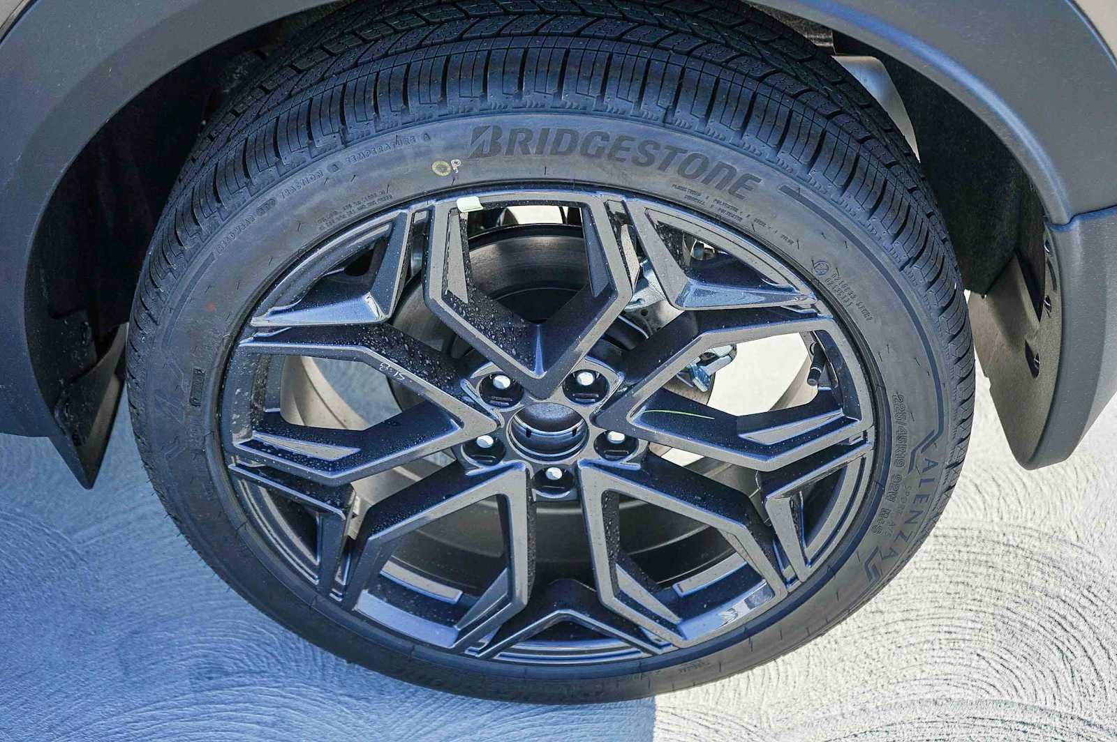 New 2027 Canyon Bronze Metallic Nissan SR image 10