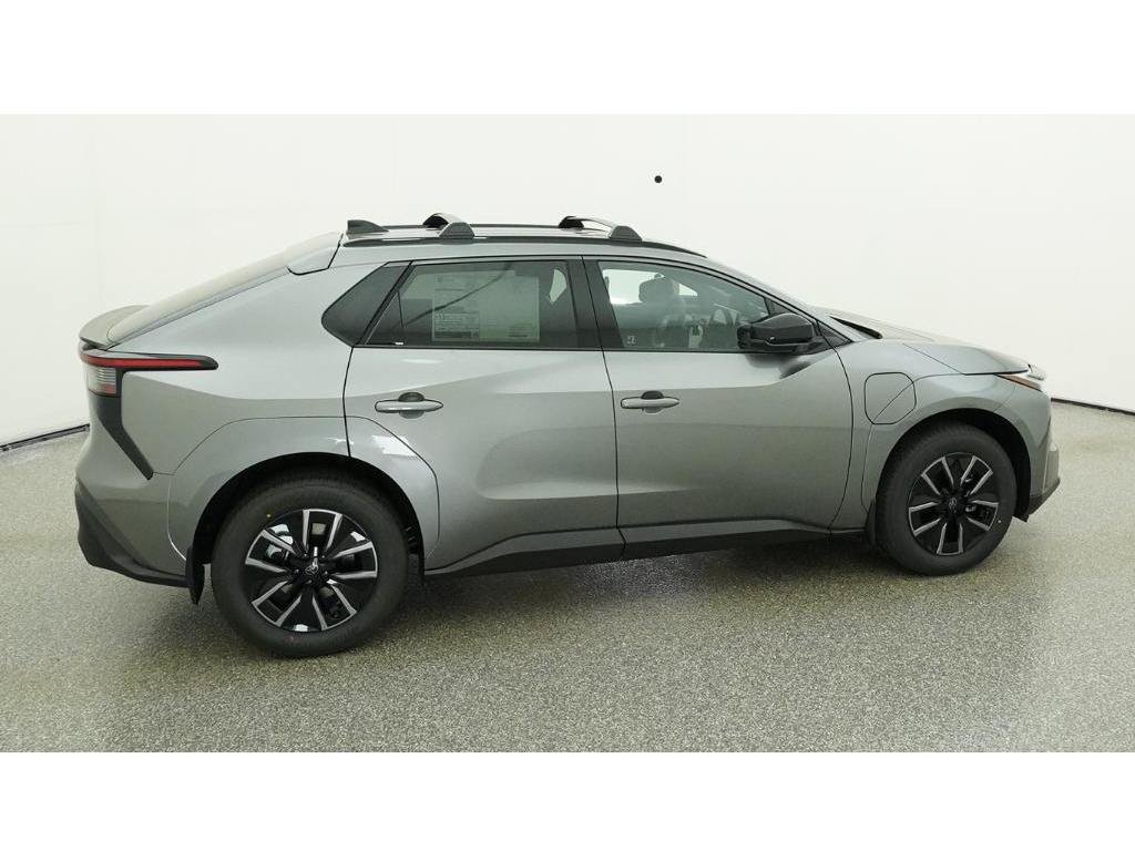 New 2026 Heavy Metal Toyota XLE image 10