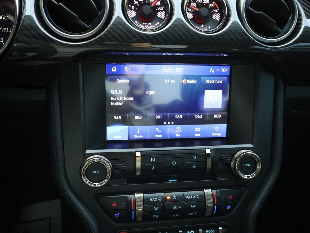 Used 2022 Oxford White Ford Shelby GT500 image 22