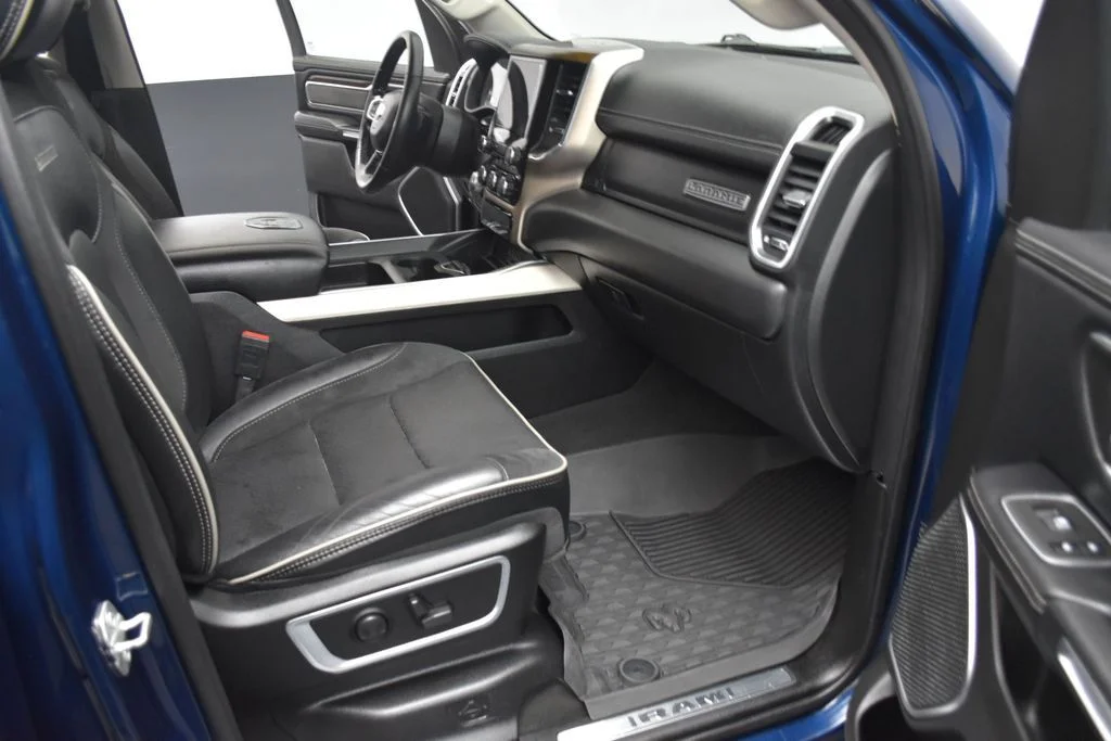 Used 2022 Blue Ram Laramie image 29