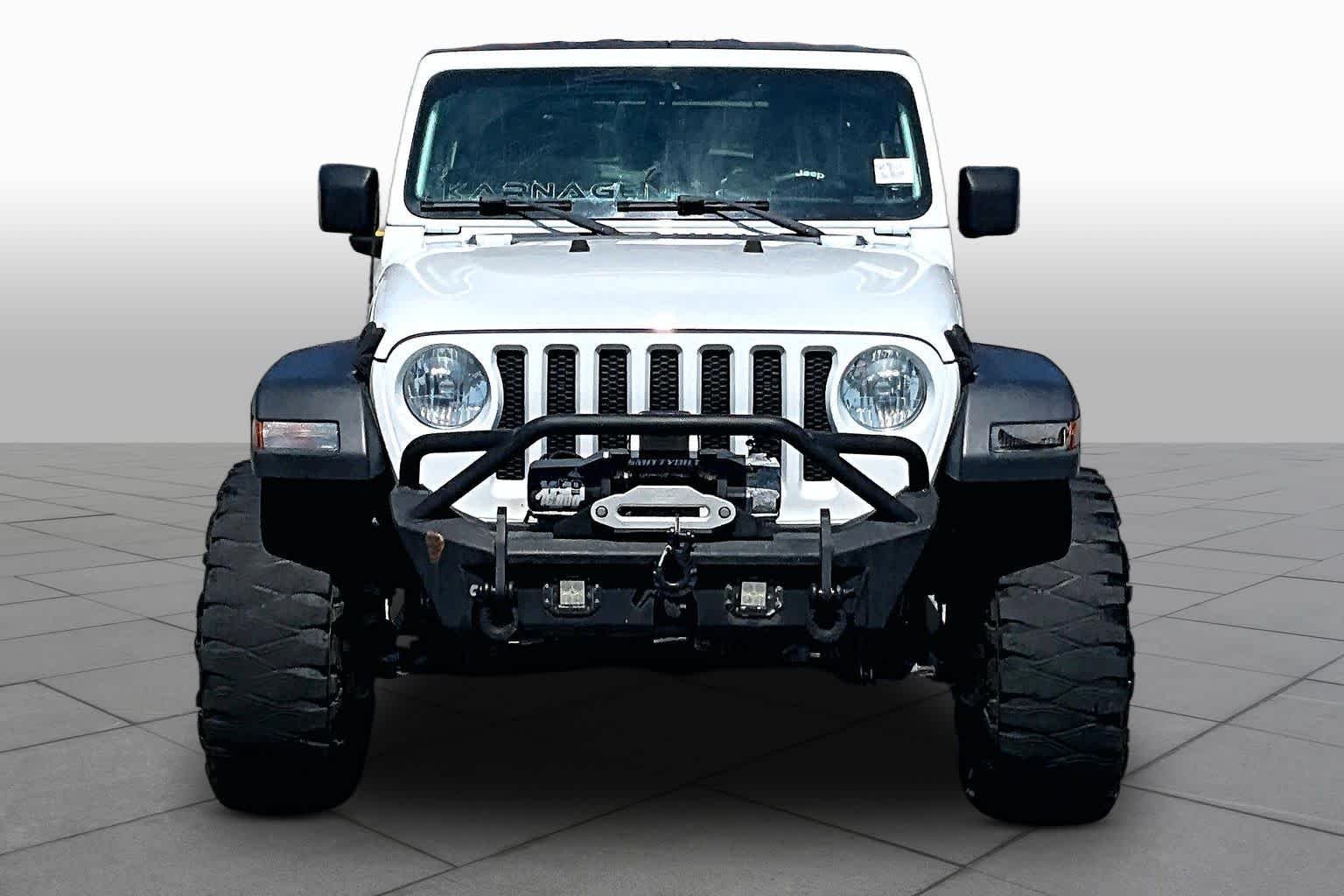 Used 2019 Bright White Clearcoat Jeep Sport S image 4