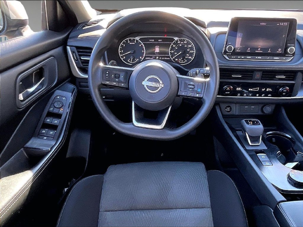 Used 2024 Brilliant Silver Metallic Nissan SV image 17