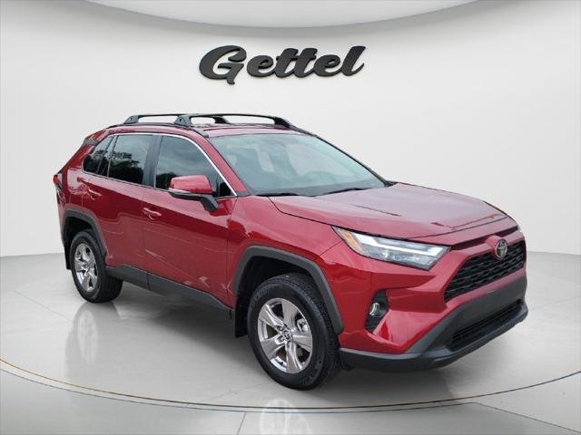 Certified Used 2025 RED MC. Toyota  image 3